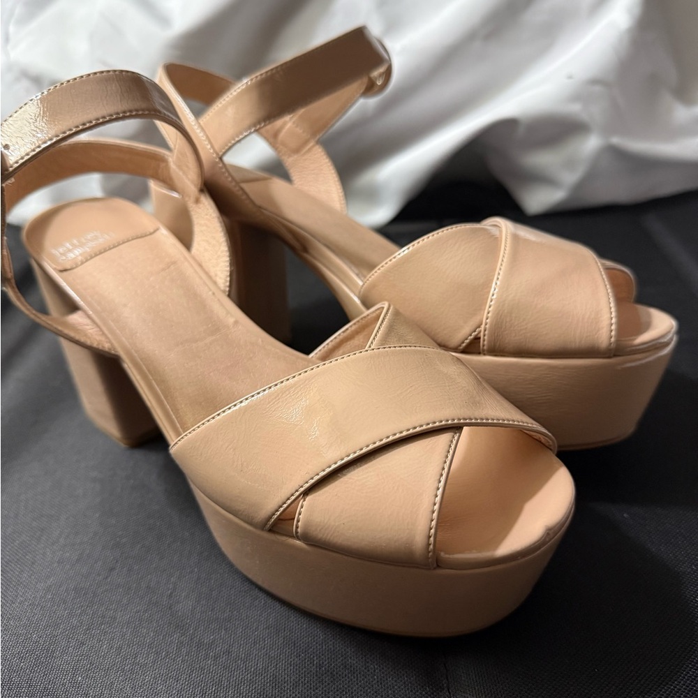 Jeffery Campbell Amma Patent platform - Picture 3 of 8